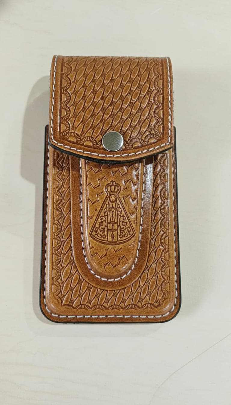 Capa Celular N.S. com Botão — foto 2